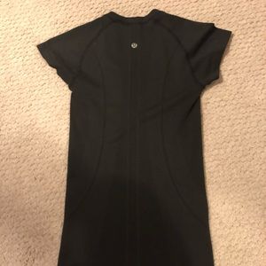 Lululemon swiftly tech shirt!